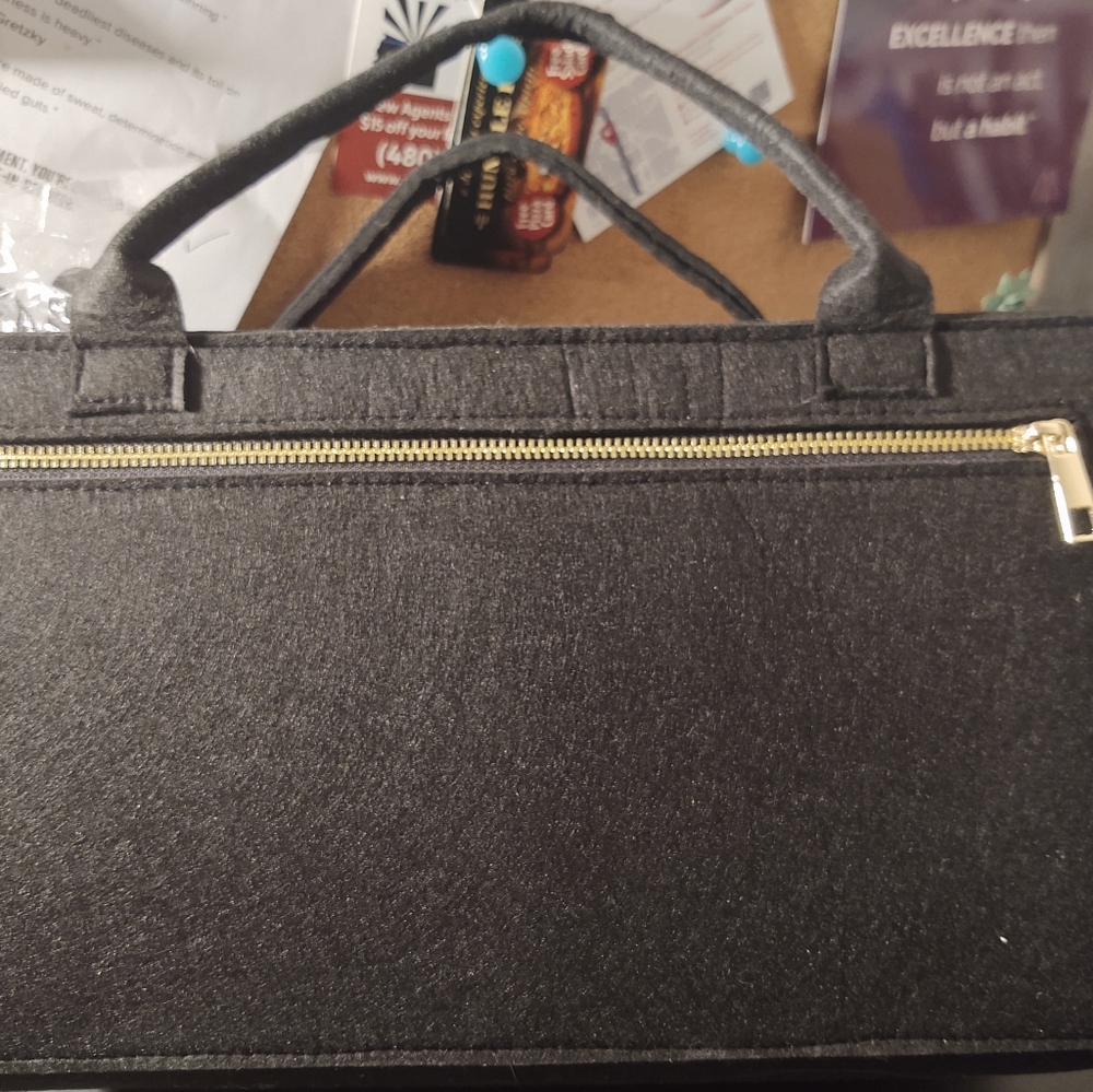 Cabata Tote Custom Black Felt Insert